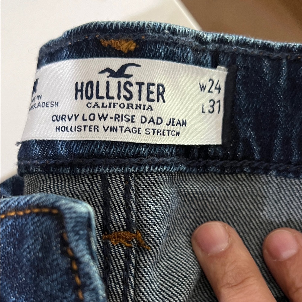 Hollister women’s  Blue Jeans